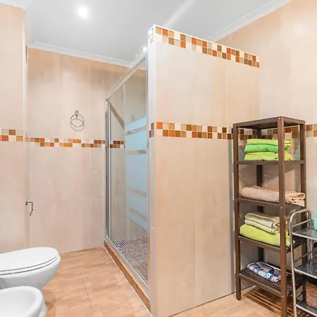 Yovalu1 En C Apartman