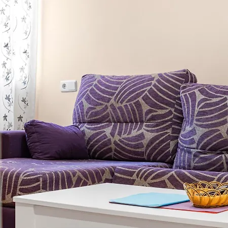 Apartment Yovalu1 En C