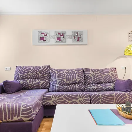 Apartment Yovalu1 En C